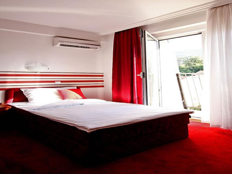 Hotel Victoria Skopje Exterior foto