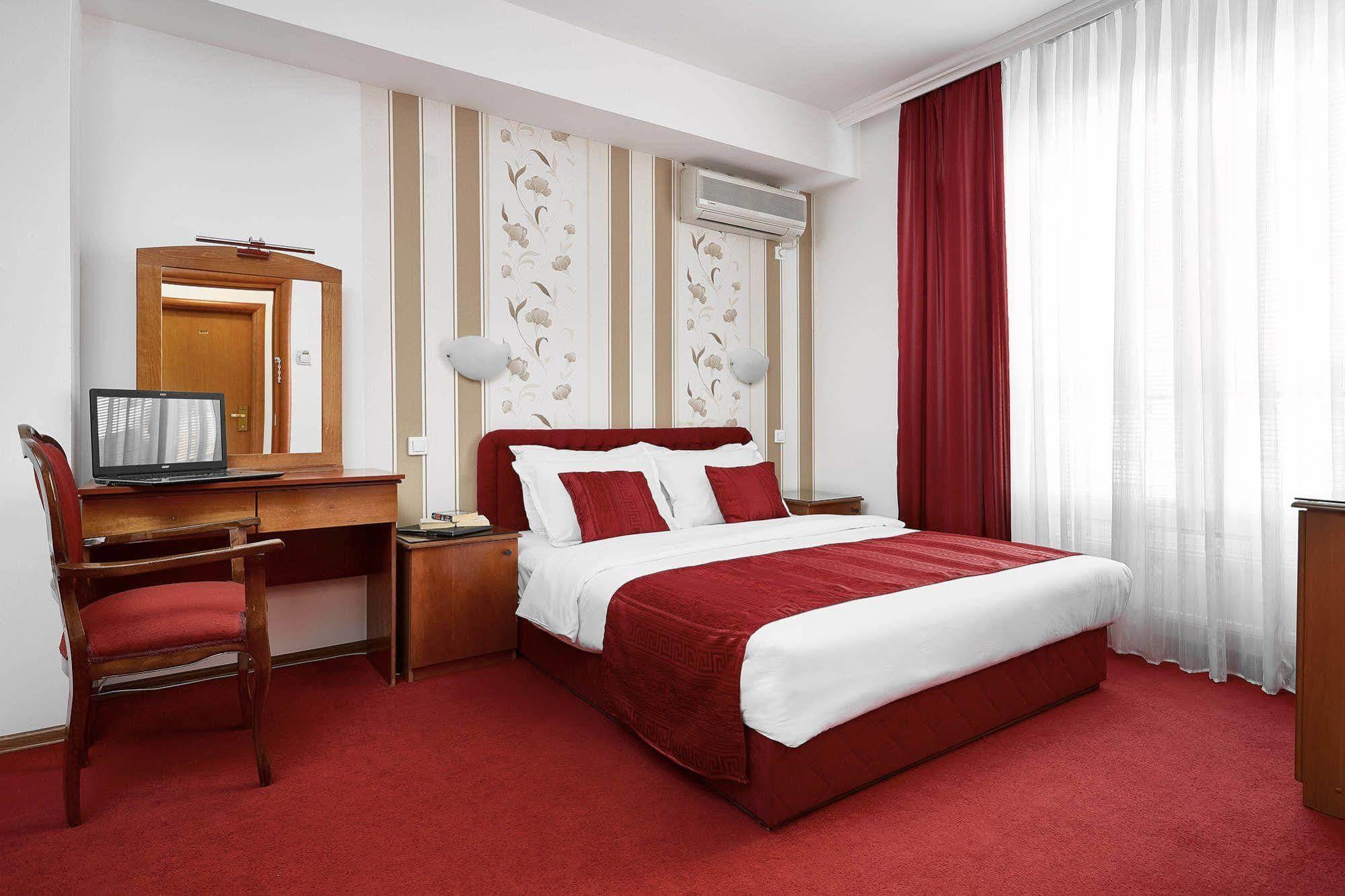 Hotel Victoria Skopje Exterior foto